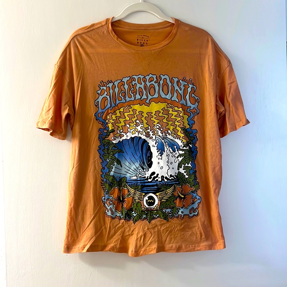Orange Billabong t-shirt. Size: XS